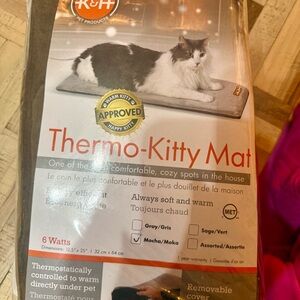 K&H Thermo-Kitty Mat - Heated Cat Bed (Mocha) - 6 Watts, Energy Efficient